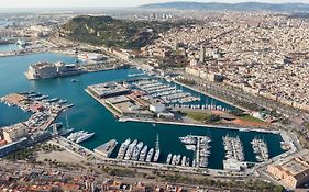 Spacious Yacht Hotel Barcelona City Center 5 Cabins